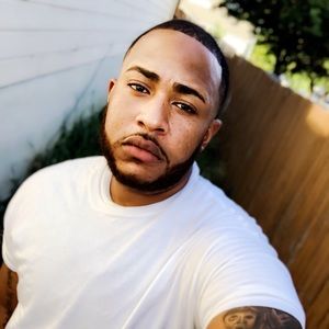 Meet your Posher, Sebastian